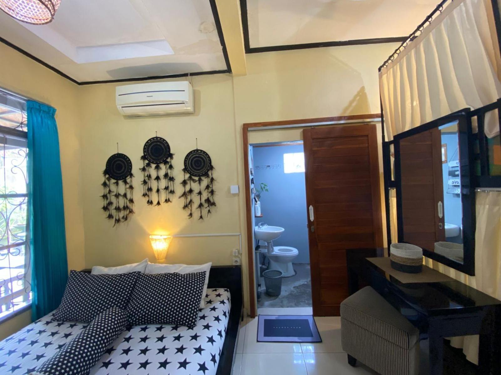 Coliving Bali Sweet Home Kost Lengkap Di Tabanan Kota Номер фото