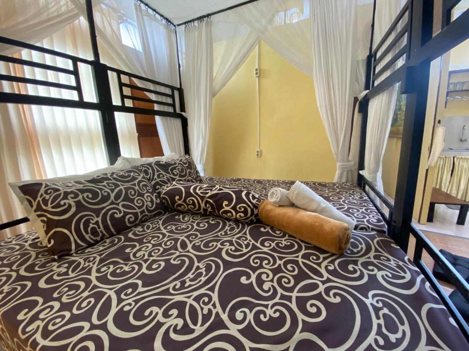 Coliving Bali Sweet Home Kost Lengkap Di Tabanan Kota Номер фото